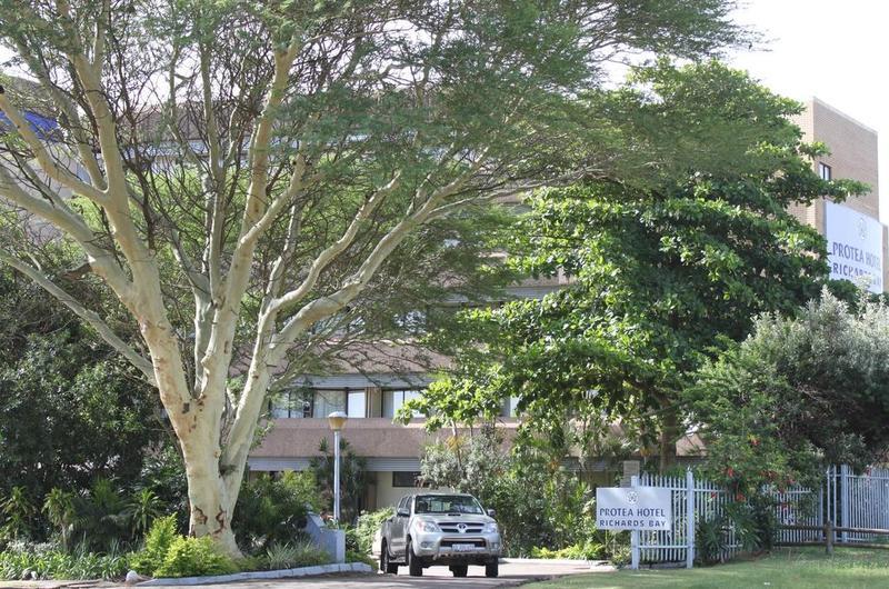 Indaba Lodge Hotel Richards Bay Extérieur photo
